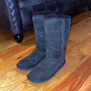 Black UGG boots - classic tall boots -size 6